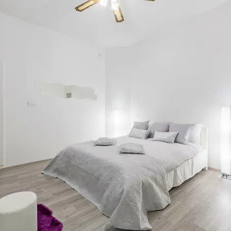 Boutique Luxury Apartment