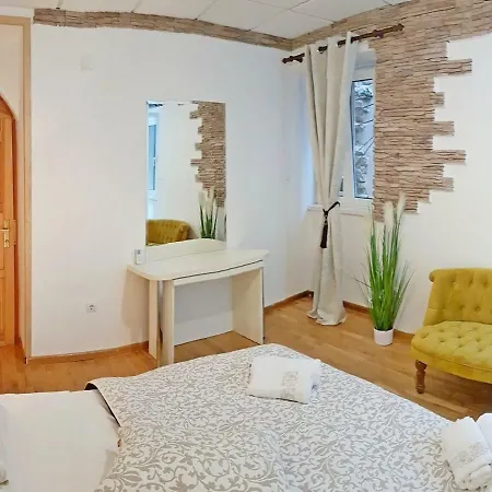 Boutique Luxury Apartment