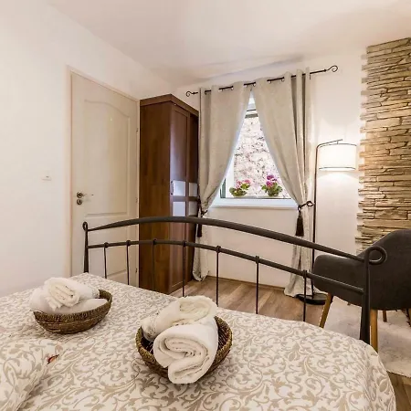 Boutique Luxury Apartment
